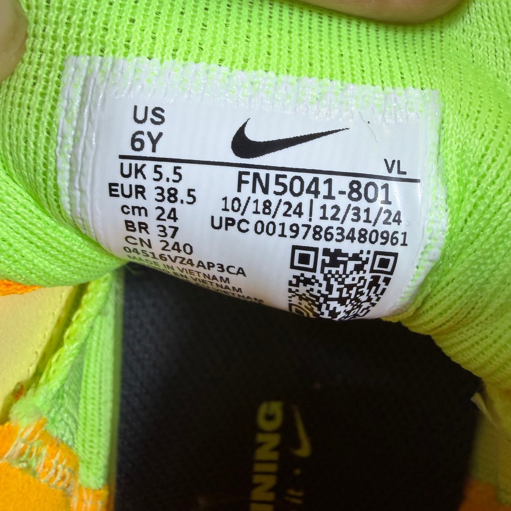 Nike Air Zoom Pegasus 40 Laser Orange Melon Tint Running Shoes 6Y - Picture 6 of 6